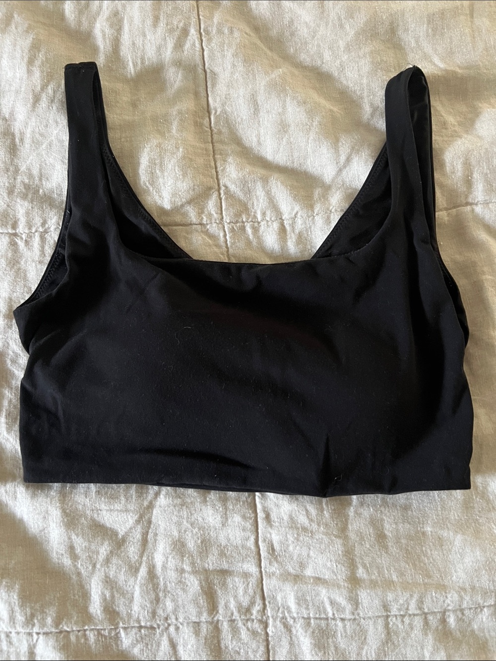 Lululemon - Nulu fabric Black Scoop Neck Bralette - Women Intimates